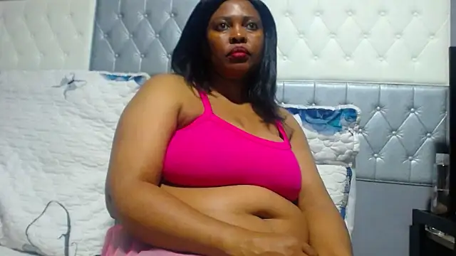 SEXYBUSTYEBONYXX online show from 23, 5, 2026
