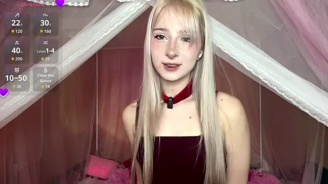 Snapshot of EvaQT chatting on 21, 2, 2026 EvaQT online show from 21, 2, 2026