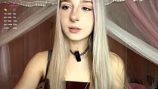 Snapshot of EvaQT chatting on 28, 2, 2026 EvaQT online show from 28, 2, 2026