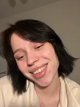  luna fox  online show from 10, 2, 2026