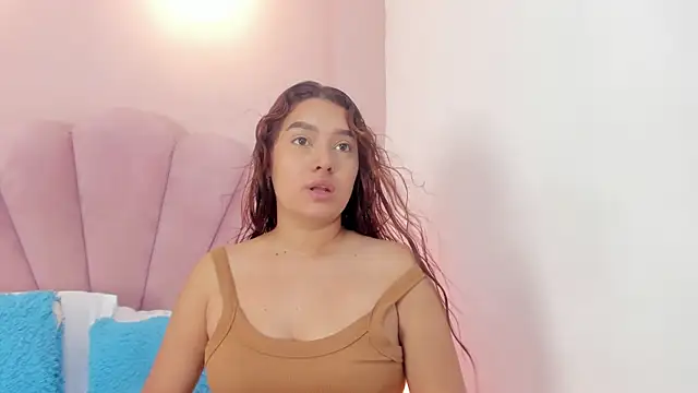 Emily Harpeer online show from 11, 5, 2026