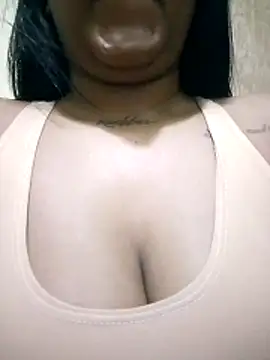 Zoe Renata online show from 17, 5, 2026