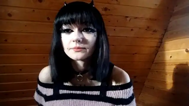 Snapshot of SmilingPatent chatting on 19, 2, 2026 SmilingPatent online show from 19, 2, 2026