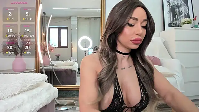 Snapshot of ElinaMoon_ chatting on 22, 2, 2026 ElinaMoon online show from 22, 2, 2026