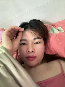 Snapshot of Loyalty-love chatting on 2, 3, 2026 Loyalty-love online show from 2, 3, 2026