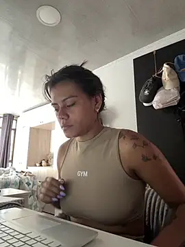 RachelWeisz  online show from 1, 3, 2026