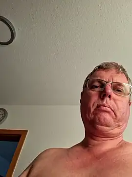 nackedei071 online show from 7, 5, 2026