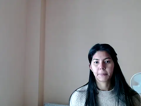 Snapshot of ZeforAitanna chatting on 8, 2, 2026 ZeforAitanna online show from 8, 2, 2026