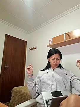 ZeforAitanna online show from 7, 4, 2026