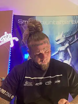 Smokebluntafterblunt online show from 27, 2, 2026