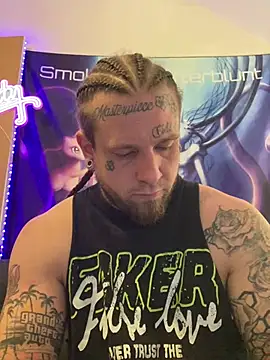 Smokebluntafterblunt online show from 15, 4, 2026