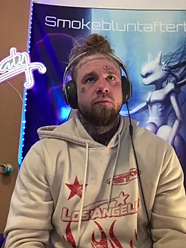 Smokebluntafterblunt online show from 1, 3, 2026