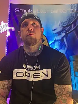 Smokebluntafterblunt online show from 14, 2, 2026