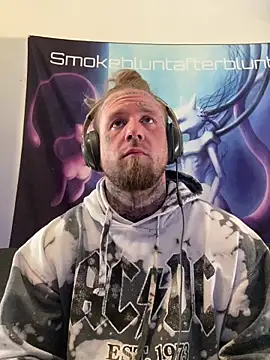 Smokebluntafterblunt online show from 7, 5, 2026