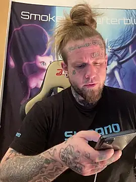 Smokebluntafterblunt online show from 9, 2, 2026