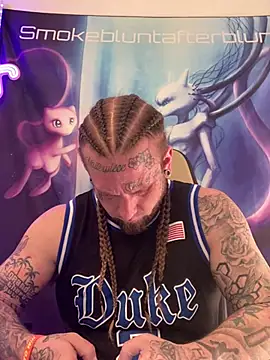 Smokebluntafterblunt online show from 14, 4, 2026