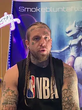 Smokebluntafterblunt online show from 13, 4, 2026