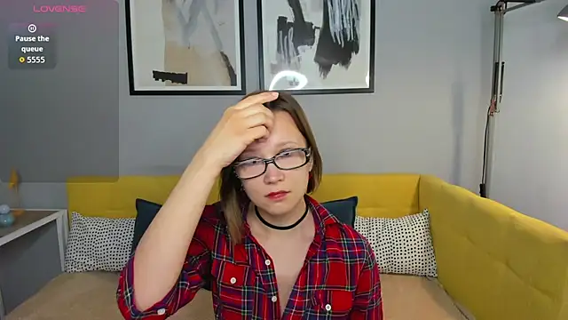 EmmaEthereal online show from 25, 3, 2026