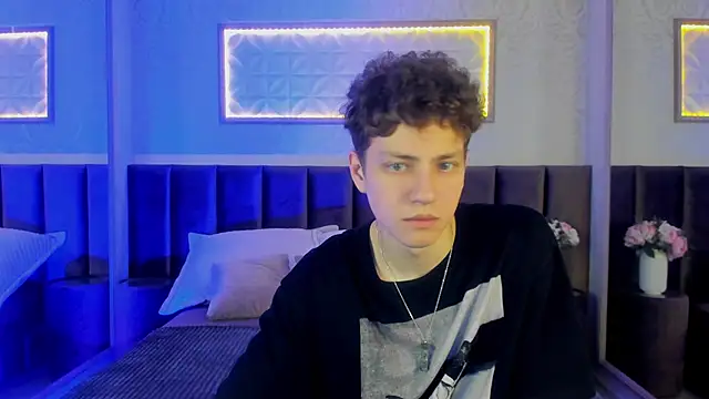 Snapshot of StefanBev chatting on 28, 2, 2026 StefanBev online show from 28, 2, 2026