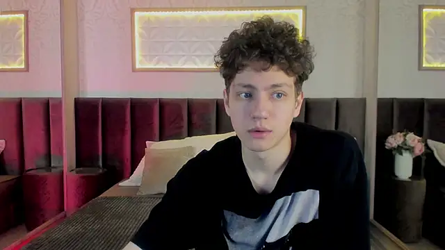 Snapshot of StefanBev chatting on 1, 3, 2026 StefanBev online show from 1, 3, 2026