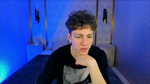 Snapshot of StefanBev chatting on 16, 2, 2026 StefanBev online show from 16, 2, 2026