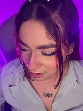 Snapshot of Wen_01 chatting on 28, 3, 2026 Wen 01 online show from 28, 3, 2026