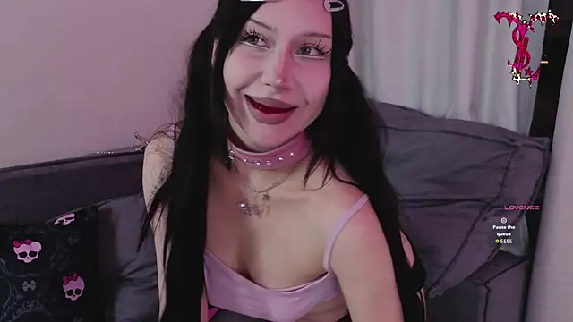 Snapshot of xdigitalxhoe chatting on 5, 7, 2026 xdigitalxhoe online show from 5, 7, 2026