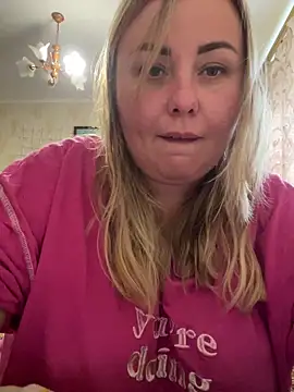Mommy-girl-Lola online show from 29, 5, 2026