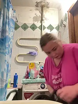 Mommy-girl-Lola online show from 26, 3, 2026