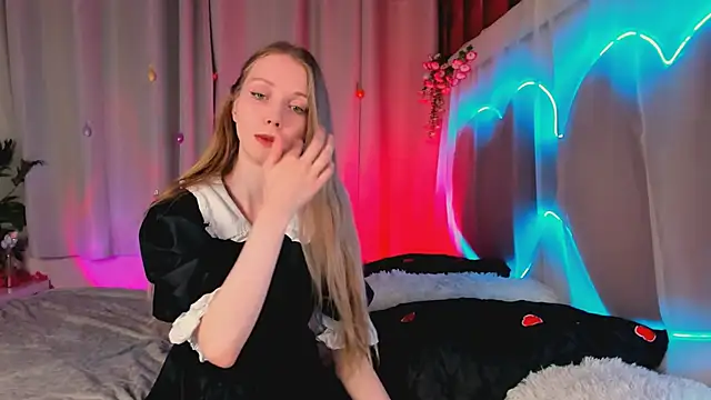 Snapshot of lada2k4 chatting on 17, 6, 2026 lada2k4 online show from 17, 6, 2026