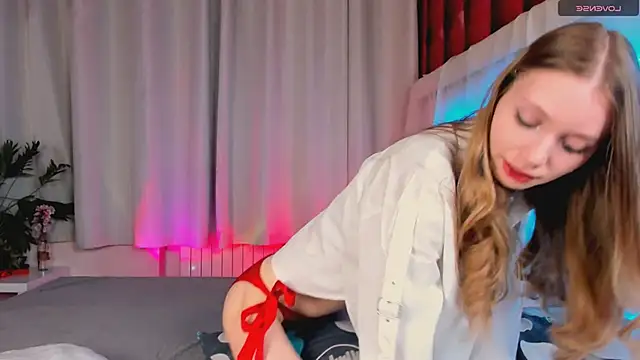 Snapshot of lada2k4 chatting on 13, 2, 2026 lada2k4 online show from 13, 2, 2026