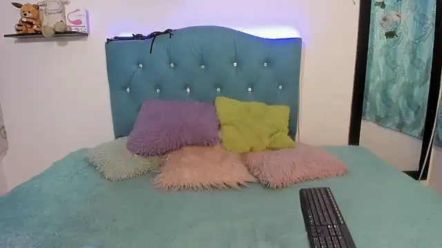 Sandy ass 69  online show from 7, 2, 2026