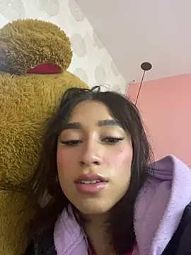 Snapshot of alahia_pink chatting on 14, 2, 2026 alahia pink online show from 14, 2, 2026