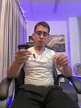 Tommas Jhonson online show from 10, 5, 2026