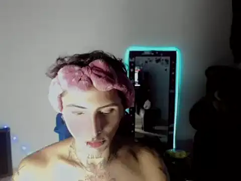 Snapshot of nebullax_mcqueen chatting on 28, 2, 2026 nebullax mcqueen online show from 28, 2, 2026