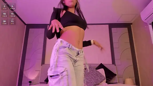 alicee clark  online show from 22, 3, 2026