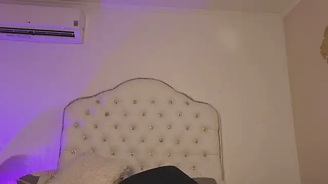 Axarasss  online show from 4, 6, 2026