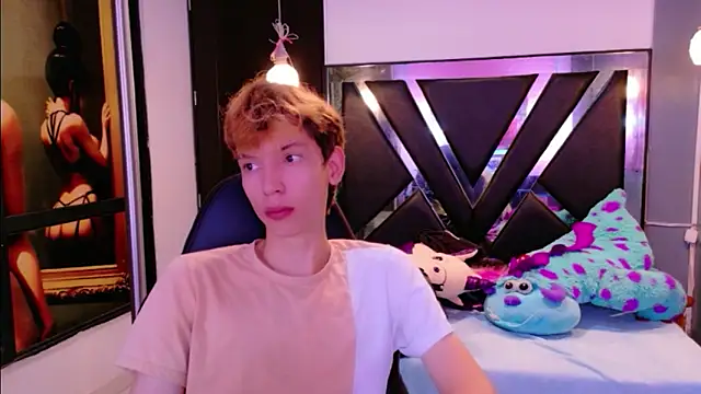 Snapshot of Liam_Green1 chatting on 11, 2, 2026 Liam Green1 online show from 11, 2, 2026