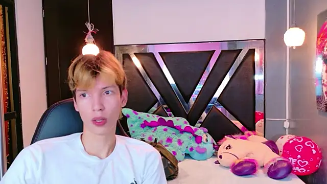 Snapshot of Liam_Green1 chatting on 15, 2, 2026 Liam Green1 online show from 15, 2, 2026