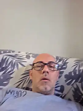 pareja47 online show from 10, 2, 2026