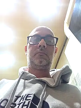 pareja47 online show from 6, 2, 2026