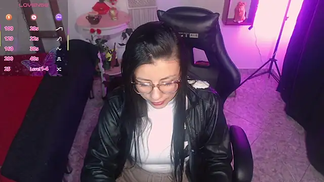 QueenRose94 online show from 11, 3, 2026