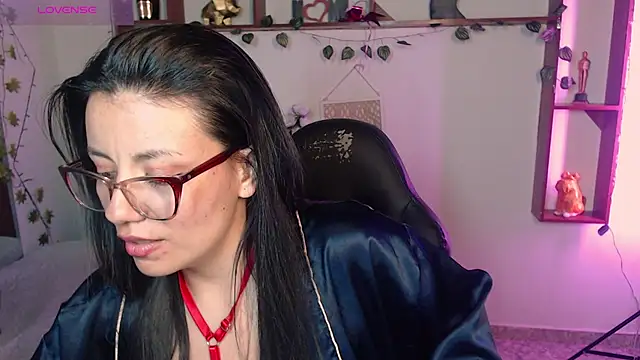 QueenRose94 online show from 1, 4, 2026