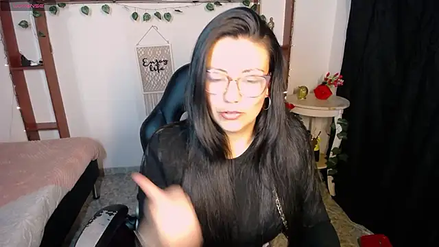 QueenRose94 online show from 23, 2, 2026