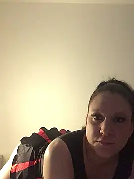 NaomiPackh92906 online show from 20, 2, 2026