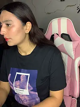 -BabyLuna online show from 16, 4, 2026