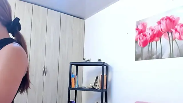 Kitty f00x online show from 27, 5, 2026