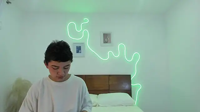 Snapshot of hardcoreheat_ind chatting on 10, 2, 2026 hardcoreheat ind online show from 10, 2, 2026