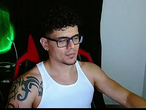 Logan0626 online show from 11, 2, 2026