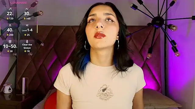 Aris Suarez online show from 8, 5, 2026